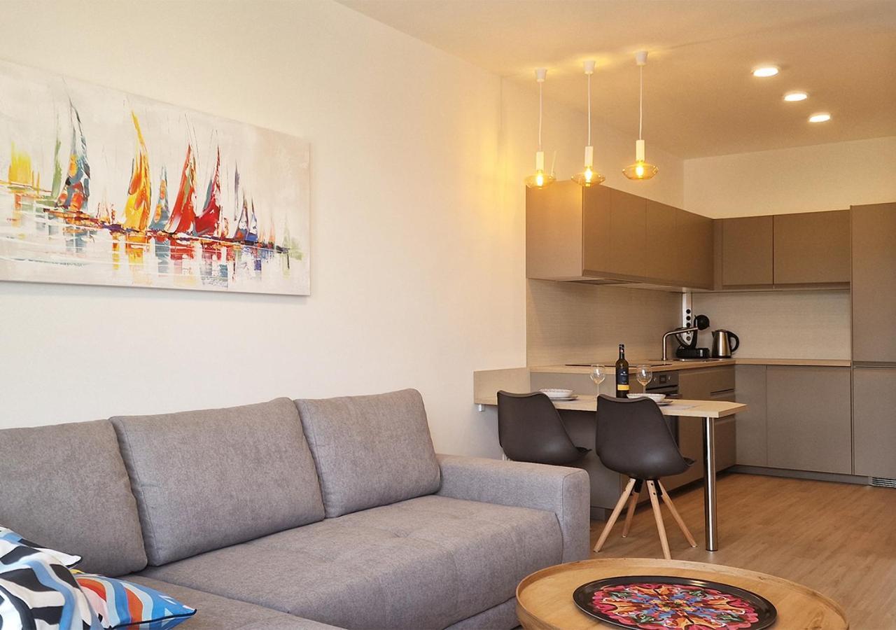 Luxury Grand Apartments By Bratislavatrip Экстерьер фото