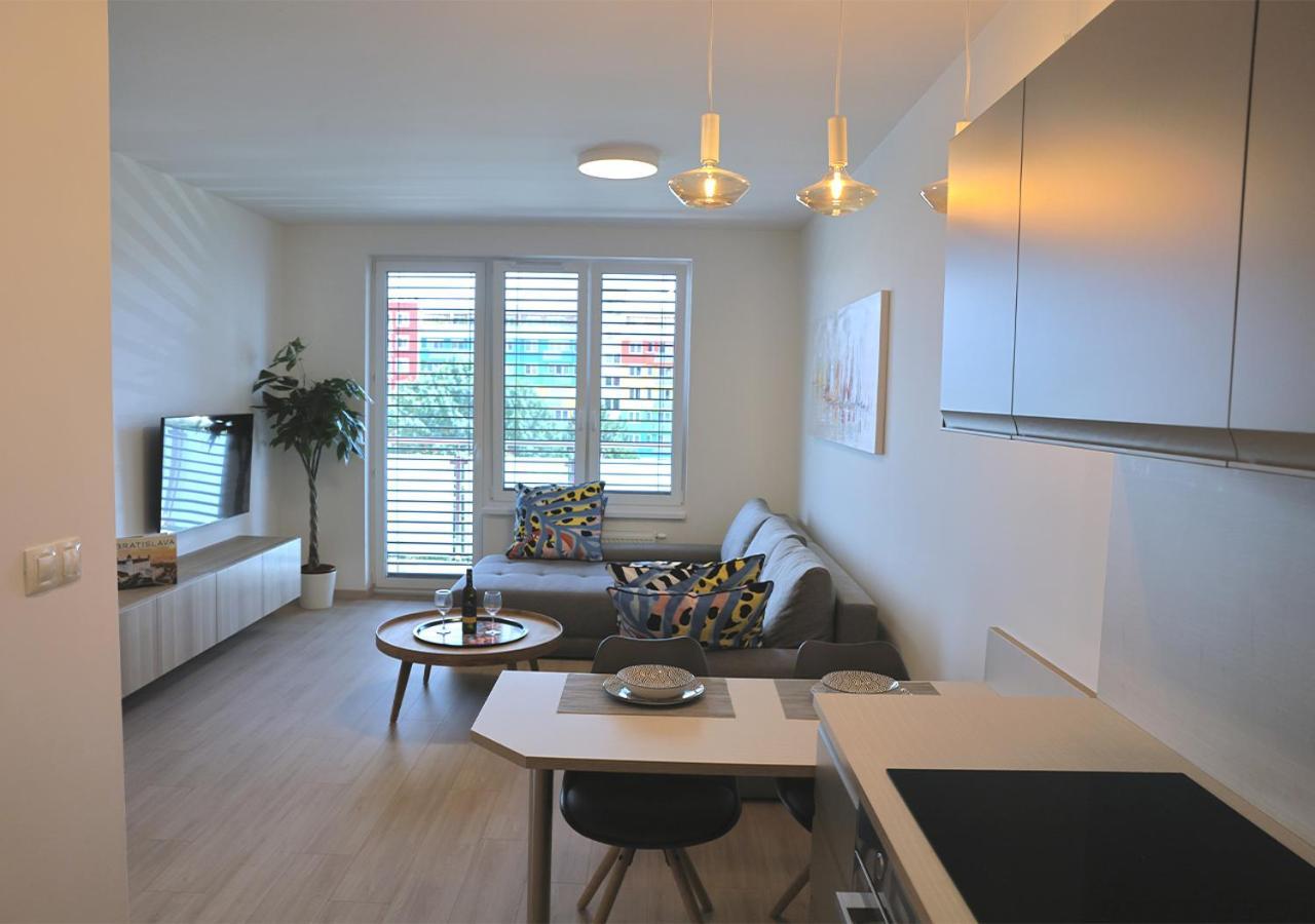 Luxury Grand Apartments By Bratislavatrip Экстерьер фото
